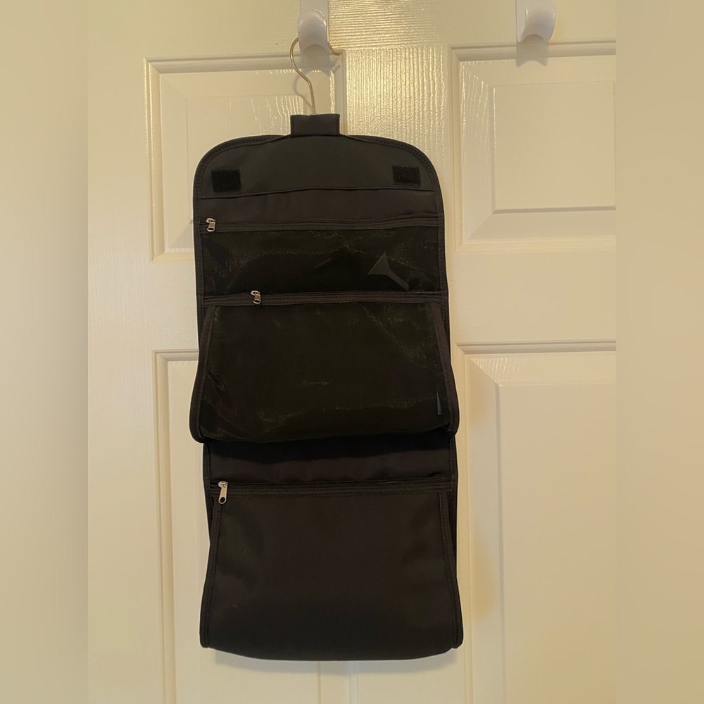 Unisex Black Travel Organizer Bag